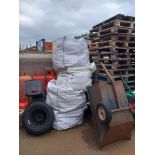 Qty of 1 tonne bags (The items in this lot have been utilised in Asbestos removal and therefore