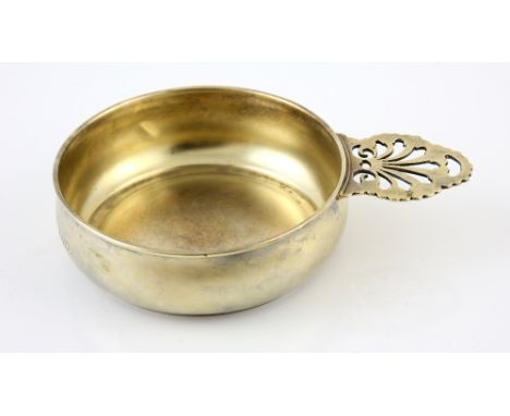 19th century American silver-gilt porringer, presented to Ruth Cleveland and engraved  'Ruth Cleveland' to the side, the plai