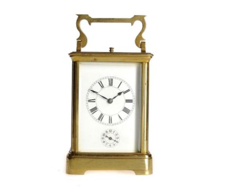 A FRENCH BRASS CARRIAGE CLOCK, C1900 with repeat and alarm, 13.5cm h excluding handle, key, plush lined red morocco case++The