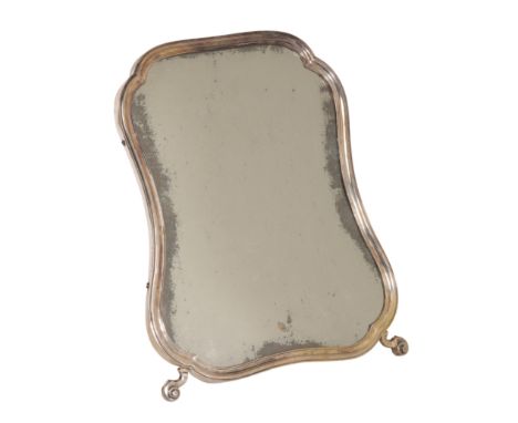 PAUL DE LAMERIE (1688-1751): A GEORGE I SILVER SHAVING MIRROR makers mark of Paul de Lamerie, London 1727, of shaped oval for