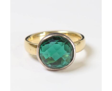 A modern 18ct gold green stone set ring, set with double rose-cut stone, by Peter Jenner, hallmarks London 2012, setting heig