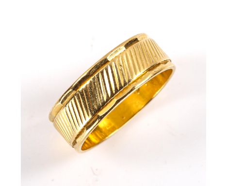 A mid-20th century 22ct gold wedding band ring, engraved decoration, maker's marks S and W, hallmarks London 1964, band width