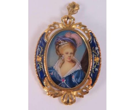 An 18ct Gold and Enamel Brooch Pendant with miniature portrait of lady, 11.8g 