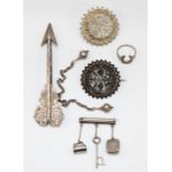 A Victorian silver arrow cloak clasp, with engraved decoration, des reg JU19.48, 100mm and three