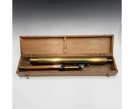 A brass telescope, circa 1900, complete with folding brass mounted tripod, length 60cm, mahogany case. 