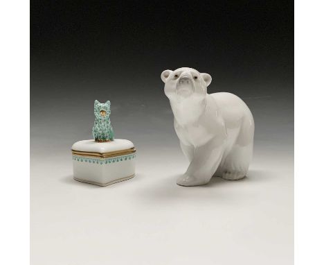 A Lladro ornament 'Attentive Polar Bear', height 9.5cm, together with a Herend porcelain heart shape trinket box with cat fin