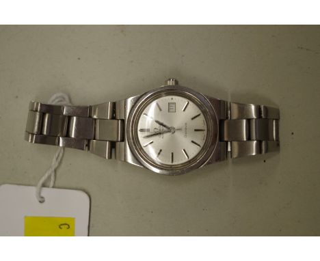 A vintage Omega stainless steel automatic ladies wristwatch,&nbsp;26mm, Cal: 684, with original bracelet. 