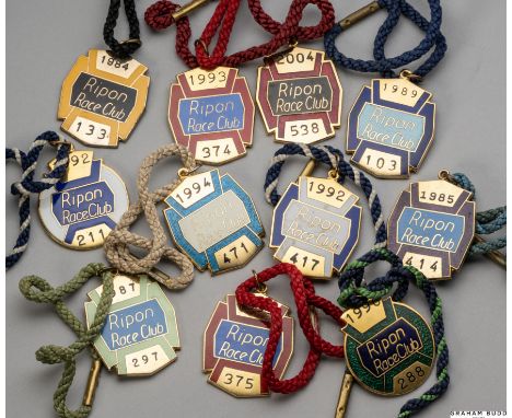 Collection of 46 Ripon Racecourse gilt-metal and enamel members' badges dating from 1990 to 2004,
good condition
