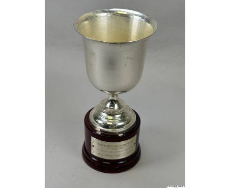 The winning jockey&rsquo;s trophy presented to Pat Eddery for the victory on Golden Snake in the 2000 Gran Premio Del Jockey 