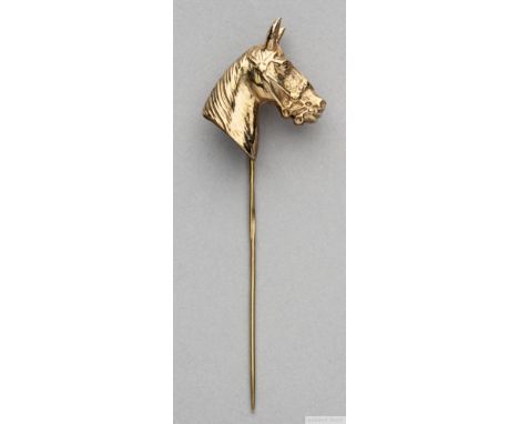 9ct. gold gentleman's tie stick pin in the form of a racehorse's head,
hallmarked, Levi and Salaman, Sheffield, 1975, hollow 