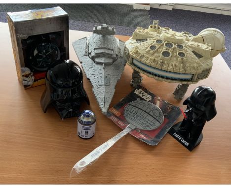 Star Wars Collection includes. Star Wars Darth Vader I Am Your Father Luminous Dial Star Wars Mints in Collectible R2d2 Tinwi