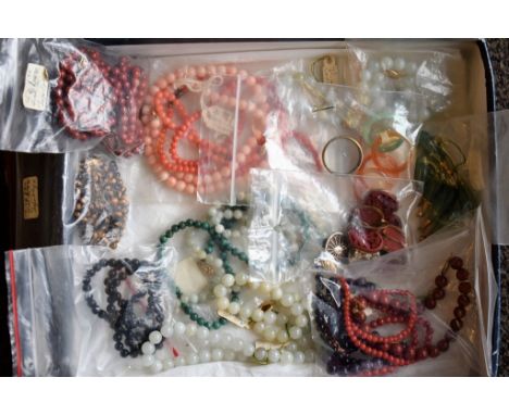 A small quantity of Chinese jade, coral & malachite jewellery