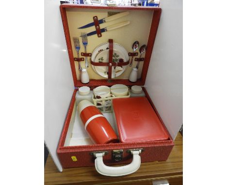 Vintage Picnic Set 