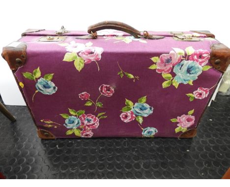 Decorated Vintage Case 