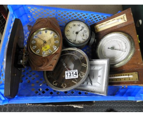 Quantity of Vintage Clocks 