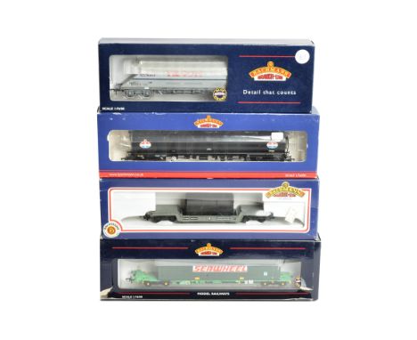 Bachmann OO Gauge Modern Image Freight Stock, six pairs of Intermodal Bogie wagons with 45ft containers, four 100-tonne bogie