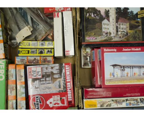 Unmade HO Scale Kit Buildings by Pola and Others,  including limited edition Pola HO 825 'Zum Schrotturm', Junior series loco