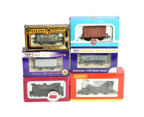 BR-era OO Gauge Freight Locomotives and Stock, Hornby (China) J83 0-6-0T no 68450 in weathered black, 2 hopper wagons and 2 o