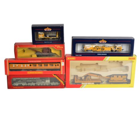 Boxed OO Gauge  Breakdown and Track Maintenance Vehicles, motorised Bachmann 36-165 Plasser Tamper and 36-150 OWB 10 with cra