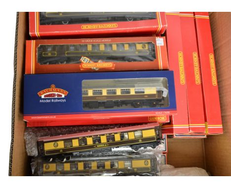 Pullman and Other OO Gauge Coaching stock by Various Makers, including Bachmann 39-280B 'Falcon', Hornby R4377 Devon Belle Ob