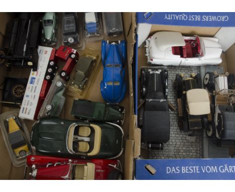 Modern Diecast Vehicles, a collection of unboxed, mostly vintage private vehicles in various scales including Franklin 1929 R