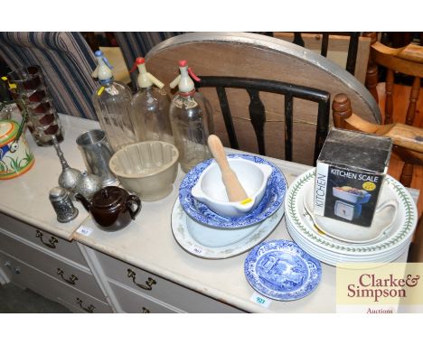 A Copeland Spode "Italian" pattern fruit bowl; a Portmeirion bowl; three vintage soda syphons; jelly mould etc.