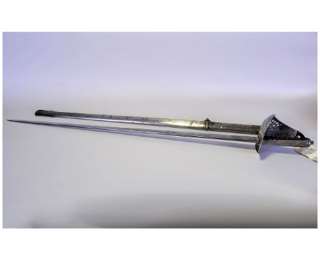 British World War 1 Officers Infantry Sword. 1895 Pattern, Crown Proved, George v Crown to Blade. Top of Blade Reads - London