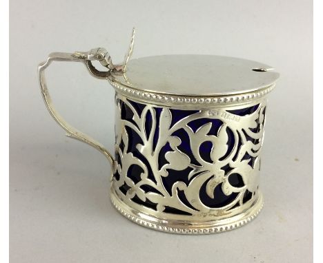Round silver h/m mustard pot with lid and liner