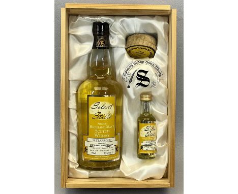 SIGNATORY/SILENT STILLS SINGLE HIGHLAND MALT SCOTCH WHISKY - 25 yrs old, distilled 08/10/76 at Imperial Distillery, bottled 2