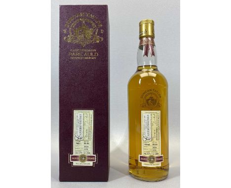 DUNCAN TAYLOR CASK STRENGTH SINGLE GRAIN SCOTCH WHISKY - Aged 27 yrs, distilled at Cameron Bridge, cask No 3524, distilled Fe