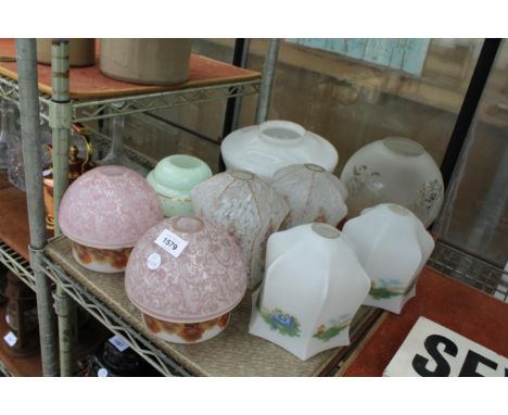 NINE VARIOUS ASSORTED RETRO GLASS LIGHT SHADES 