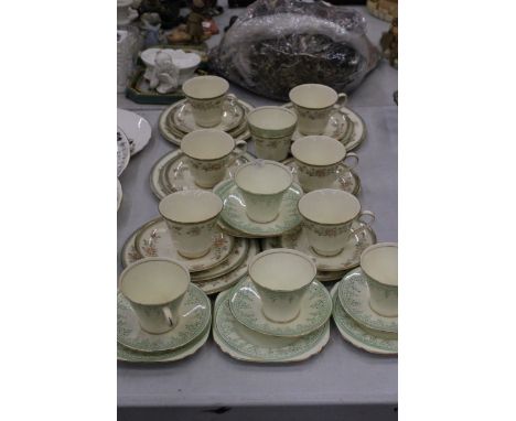 A QUANTITY OF VINTAGE TEA CUPS, SAUCERS AND SIDE PLATES TO INCLUDE MINTON 'JASMINE'