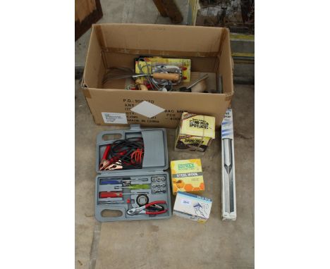 AN ASSORTMENT OF TOOLS TO INCLUDE JUMP LEADS, STEEL WOOL AND A SOIL SPEAR ETC
