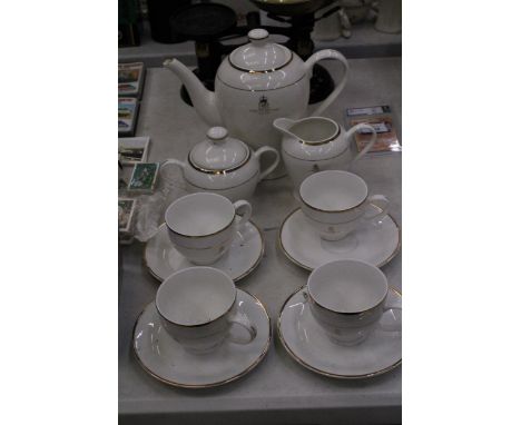 A PART E &amp; R THE QUEEN'S GOLDEN JUBILEE 1952 - 2002 TEASET 