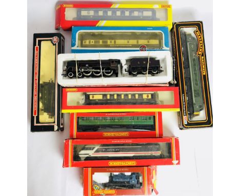 Quantity of Hornby and Mainline OO gauge of assorted locomotives and coaches boxed