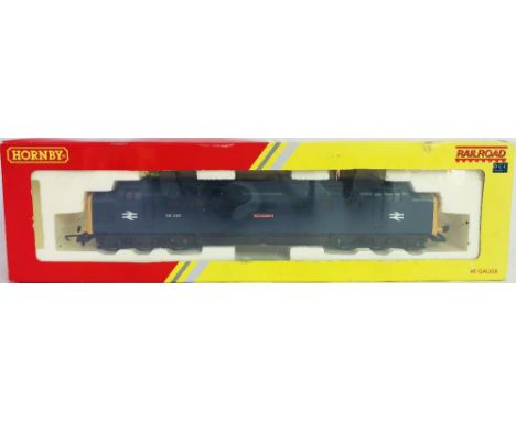 Hornby OO gauge St Paddy 55 001 diesel Deltic locomotive boxed