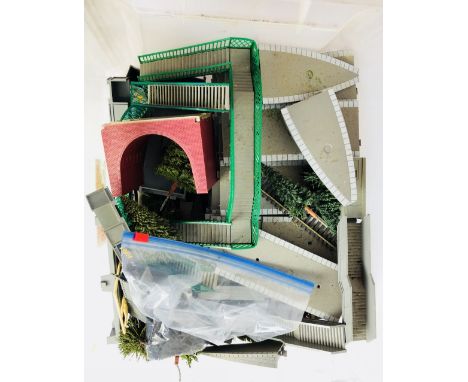 Hornby OO gauge large lot of plastic platform sections and some additional scenic items