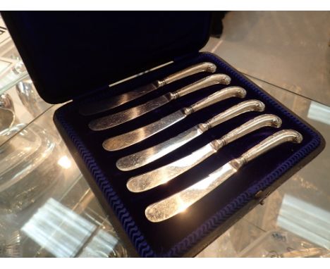 Cased set of silver pistol handled butter knives Sheffield 1906 