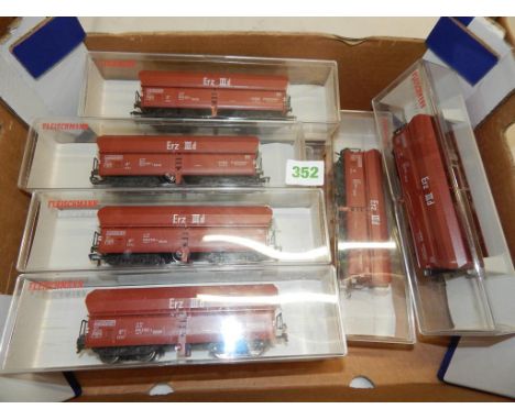 FLEISCHMANN 10 BOXED HO GAUGE 5520 ORE BOGIE WAGONS