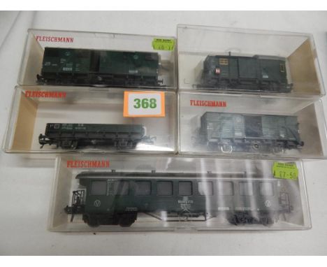 FLEISCHMANN EARLY COACHES & WAGONS, INC. 5202, 5339, 5351, 5301