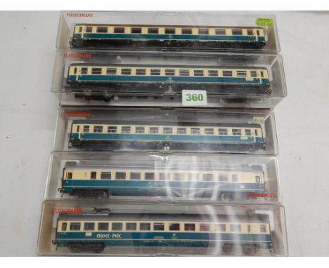FLEISCHMANN 7 BOXED DB BLUE & CREAM COACHES INC. 5191 X 2, 5192 X2, 5193, 5194, 5199