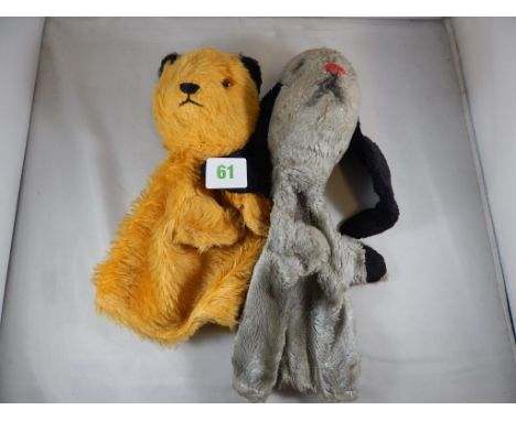 TWO OLD PUPPETS SOOTY & SWEEP