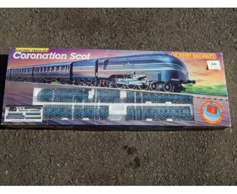 HORNBY R 836 CORONATION BOXED SET