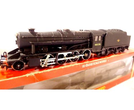 Hornby Class 8F, refinished, Black, Late Crest, 48378, detailed, tender top loose, in very good condition, box poor. P&amp;P 