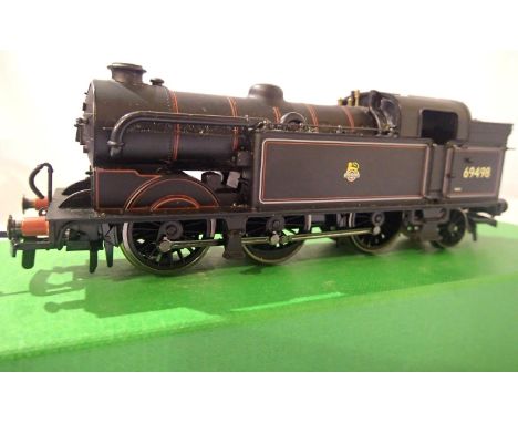 Hornby Class N2 tank, refinished, Black 69498, Early Crest. Very good - excellent condition, storage wear to box. P&amp;P Gro