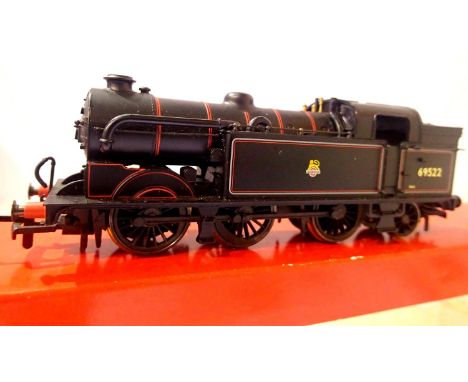 Hornby R2251 refinished Black, Early Crest, 69522, weathered, in very good condition, box with wear. P&amp;P Group 1 (£14+VAT