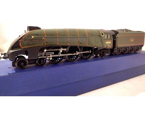 Hornby Class A4 rename/number, 60034 Lord Faringdon, Green Late Crest. Very good condition with storage wear to box. P&amp;P 
