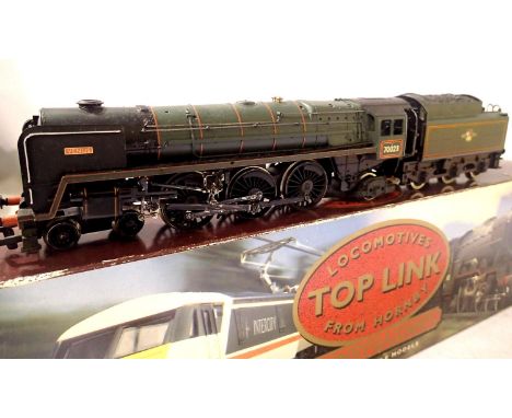 Hornby Britannia Class, renamed/numbered 70023, Venus, Green, Late Crest, painted valve gear, in very good condition, box poo