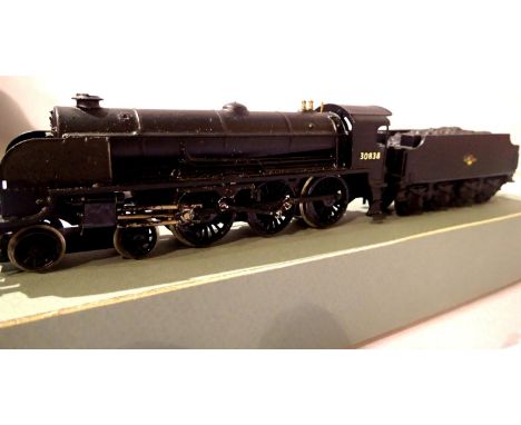 Kit/scratch built Class S15 on Hornby chassis, Black, Late Crest, 30838, in fair condition, storage wear box. P&amp;P Group 1