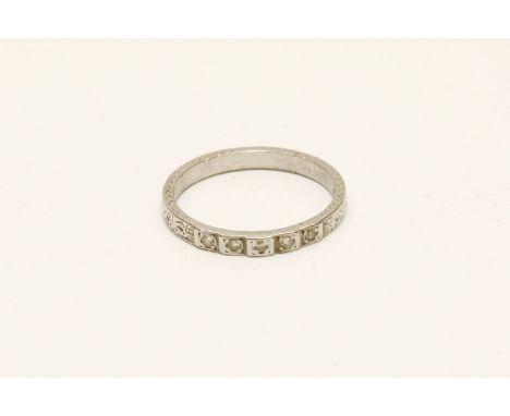 A diamond half eternity ring marked platinum2.84g
